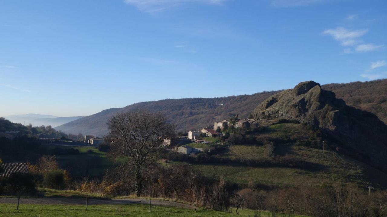 Gites Du Combeau Saint-Maurice-dʼIbie Exterior foto
