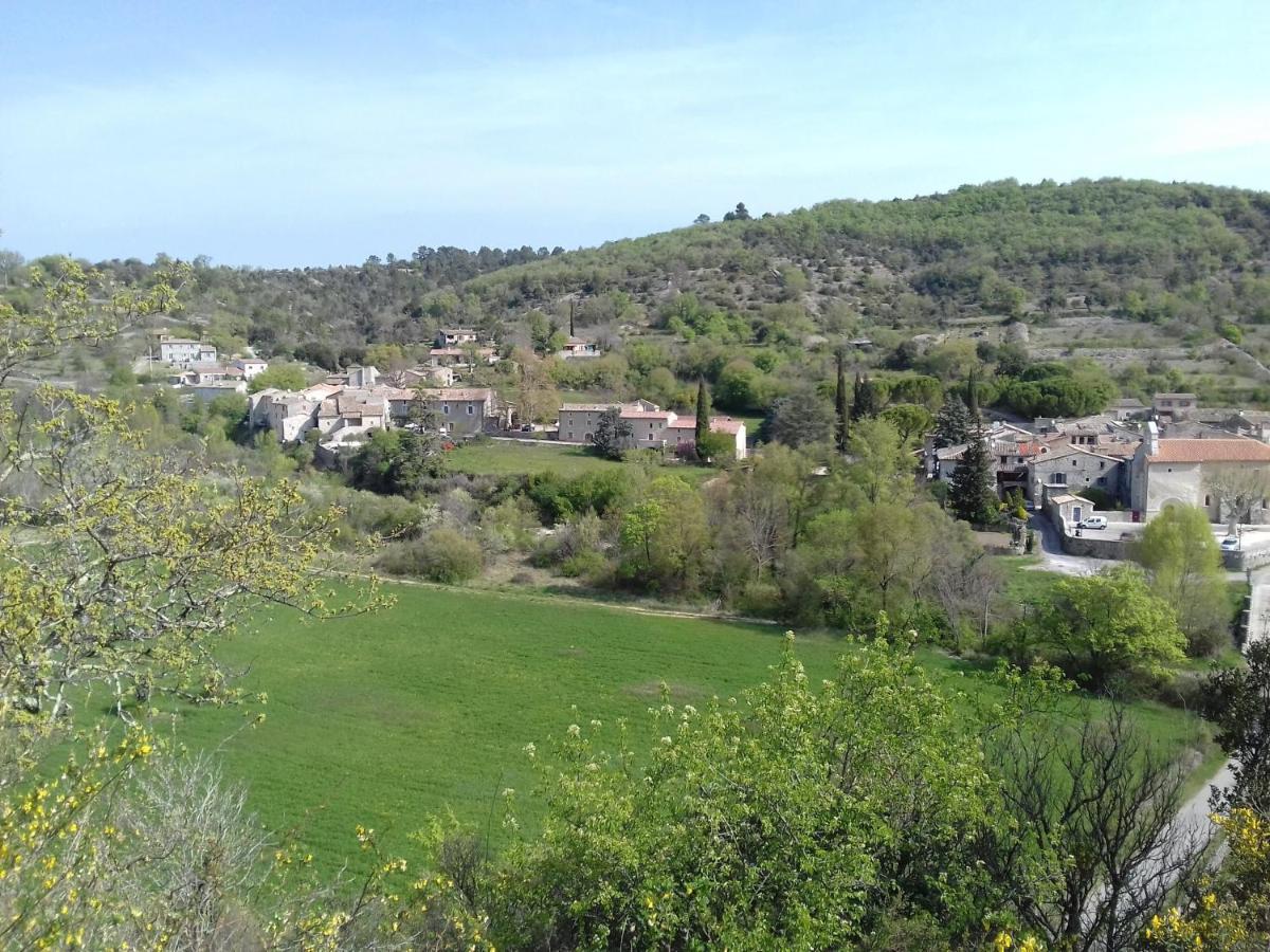 Gites Du Combeau Saint-Maurice-dʼIbie Exterior foto